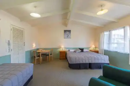 18th Avenue Thermal Motel - 51