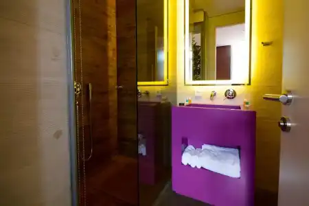 Boutique Rooms - 100