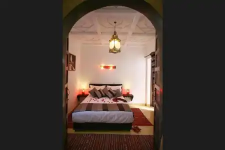 Riad Shaloma - 22