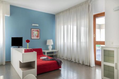 Marbela Apartments & Suites - 200