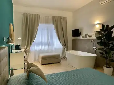 Le Coq Suites - 83