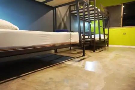 B&B House & Hostel - 20