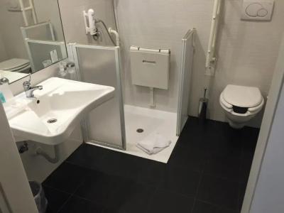 Holiday Inn Genoa City by IHG - 81