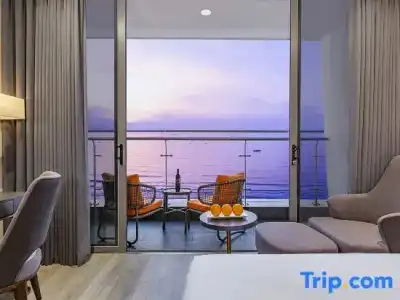 Le Sands Oceanfront Danang - 109