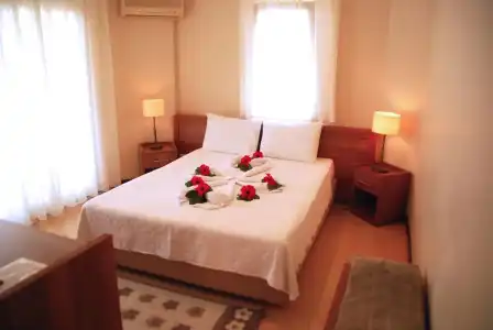 Crescent Hasirci - 17