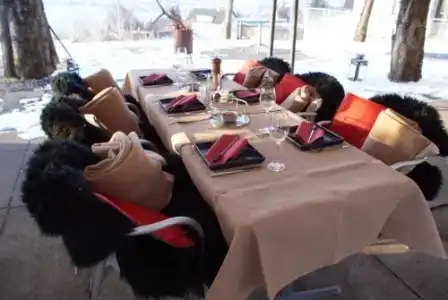 Guggital Restaurant - 17