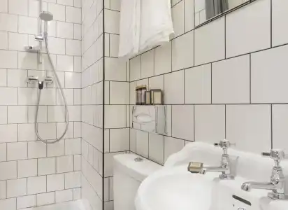 Hôtel Basss - 8