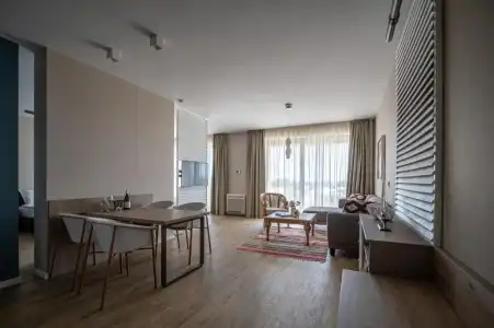Romance & Family Suites - 140