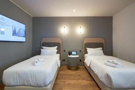 Fourty Three Luxury Serviced Apartments - 30