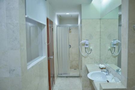 Savoy Homann - 26