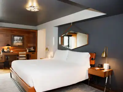 SIXTY Beverly Hills - 2