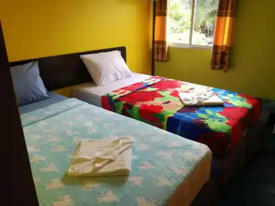 RC Guesthouse - 2