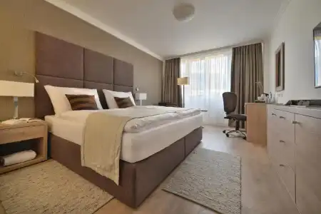 Apollo Bratislava - 32