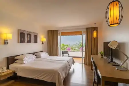Best Western Phuket Ocean Resort - 47