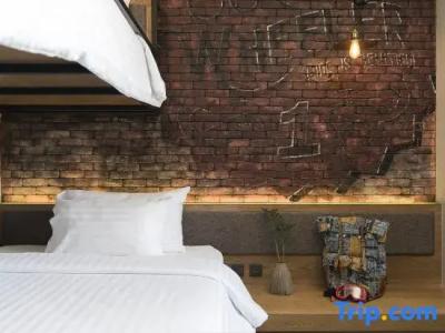 Wheeler Bed & Bike - 45