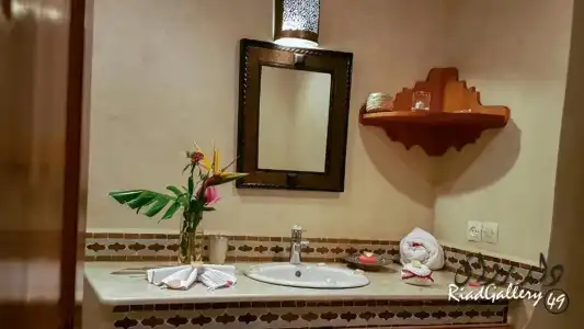 Riad Gallery 49 - 129