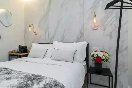Le Dortoir Boutique Suites - 24