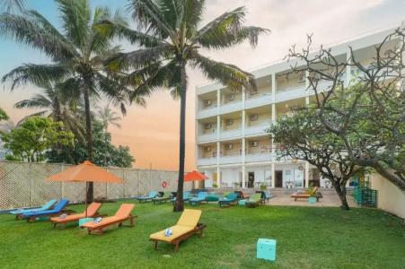 J Negombo - 30