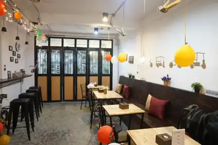 Feel Good Hostel bk - 18