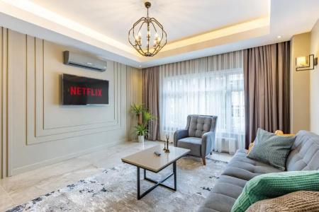 Seraglio & Suites - 136