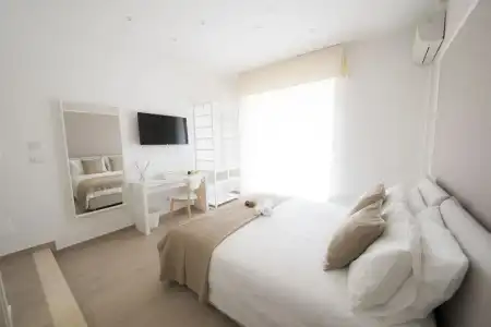 B&B Chérie - Centro di Salerno - 43