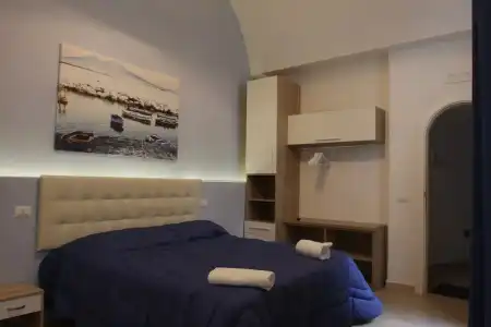 Base Napoli B&B - 26