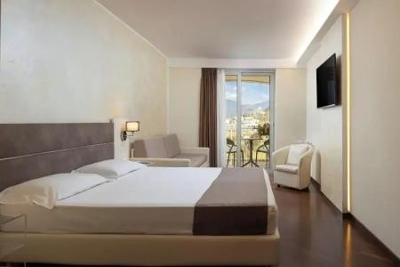 Savoy Palace - TonelliHotels - 77