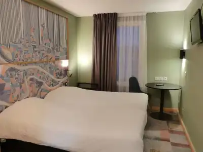 ibis Styles Lyon Croix Rousse - 4