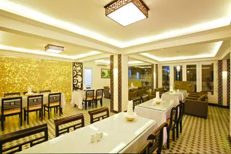 Hue Serene Shining & Spa - 10