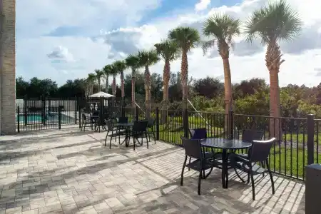 Holiday Inn Express Orlando – South Park by IHG - 17