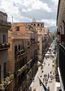 Villena Plaza by Wonderful Italy - 45