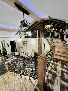 Lux Palace - 1