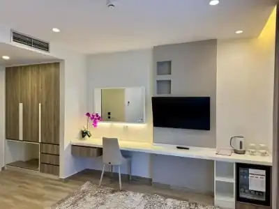 Henry Resort And Spa - 26