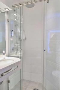 Best Western Plus Carlton - 99
