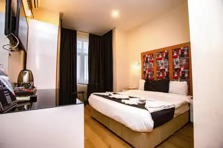 La Pazza Suites - 34