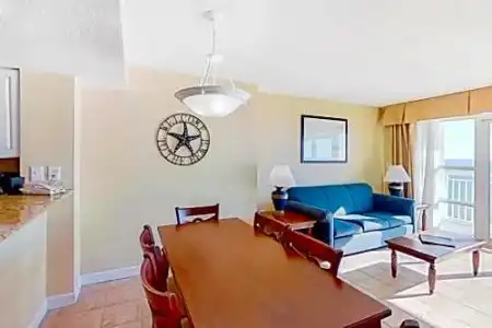 Carolinian Beach Resort by Vacasa - 416