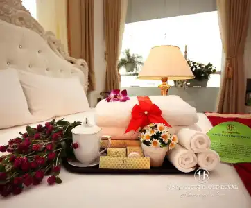 Hanoi Royal - 173