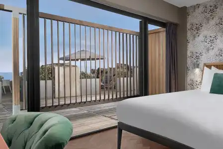Beachhouse - 1