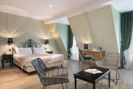 Hôtel Le Grimaldi by Happyculture - 35