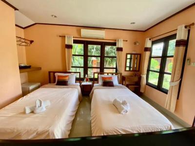 Baan Phuthadol - 48