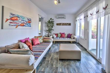 Kefi Beach and Suites - 37
