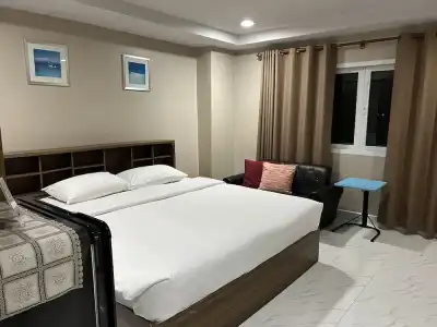 Mall Suites - 60