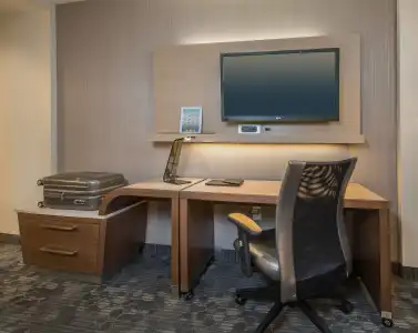 Courtyard by Marriott Queretaro - 5