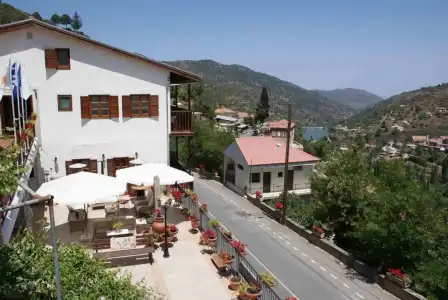 ATRATSA Mountain Suites - 8
