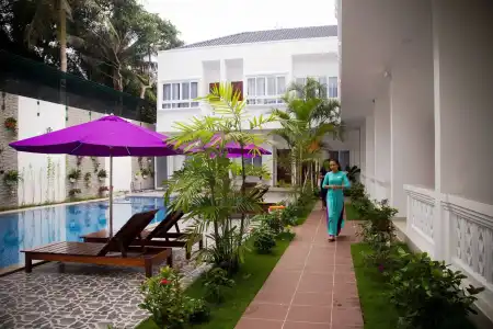 Lavender Resort - 17