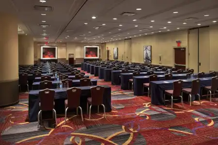 New York Marriott Marquis - 14