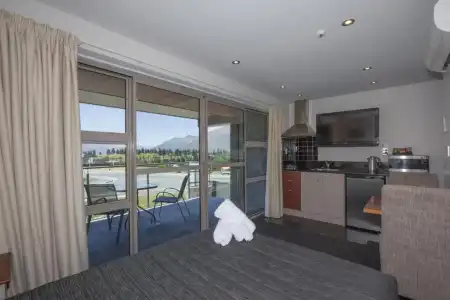 Autoline Queenstown Motel - 55