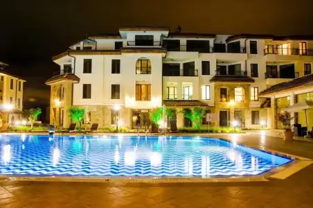 Burgas Beach Resort - 12