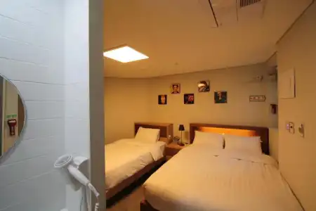 Nabi Hostel - 29