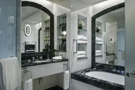 The Peninsula - 63